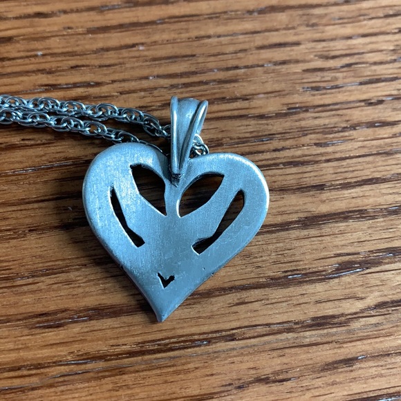 Air Force Heart Necklace - Picture 3 of 3